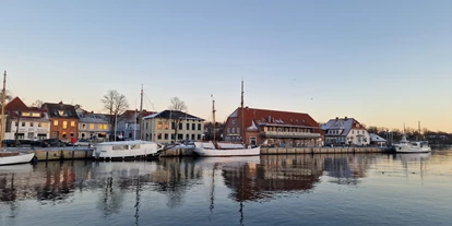 Campingplätze - Geschirrspülbecken - Hafenstädtchen Neustadt - Camping & Ostseeferienpark Walkyrien