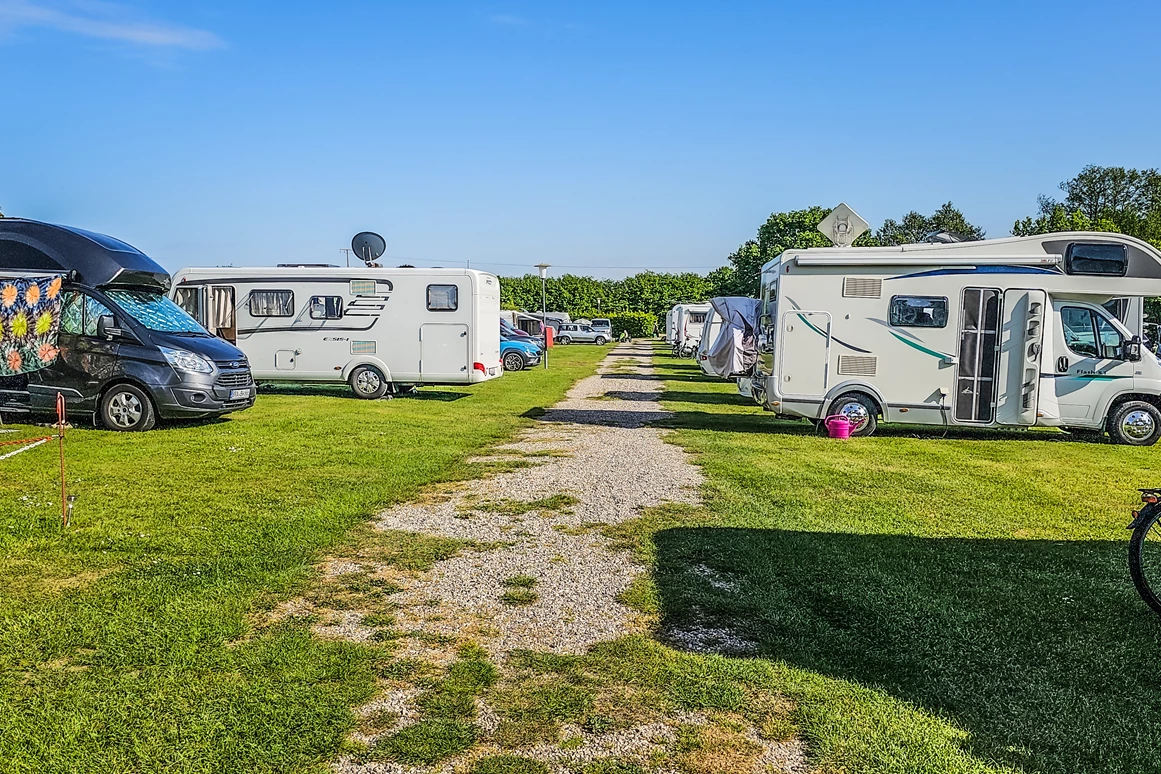 Campingplatz: Stellplatz Caravan - Campingpark Schlei-Karschau