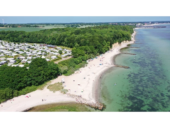 Campingplatz: Feinsandiger Naturbadestrand - Ostsee-Campingplatz Kagelbusch