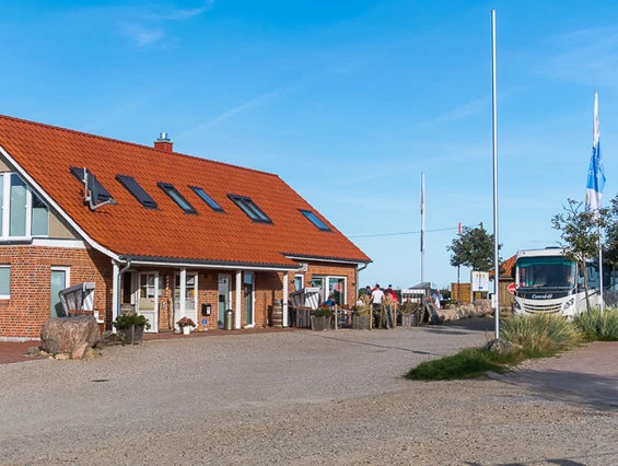 Campingplatz: Rezeption - Ostseecamp Glücksburg Holnis